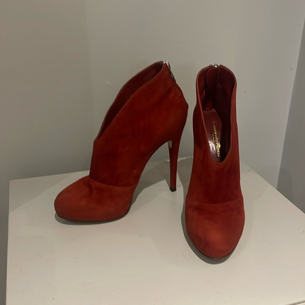 Gianvito Rossi Boots - Size 37